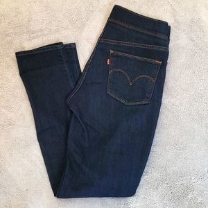 LEVI'S NWOT comfort stretch pull on jean dark wash sz 8